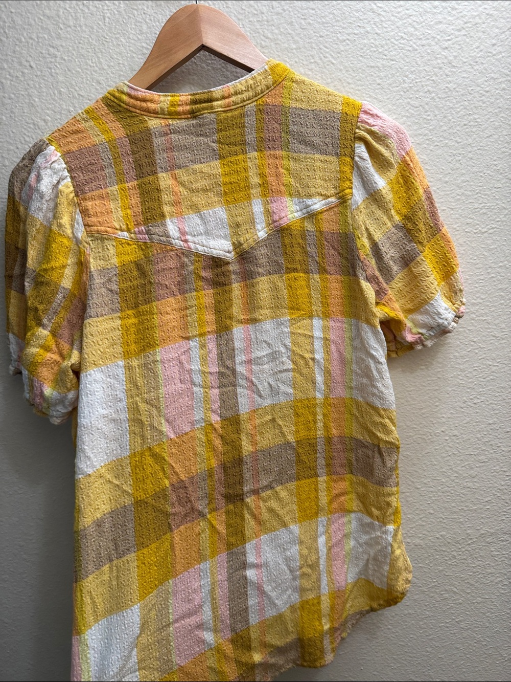 Pilcro Yellow Pink Brown Plaid Short-Sleeve Blouse - Picture 2 of 5